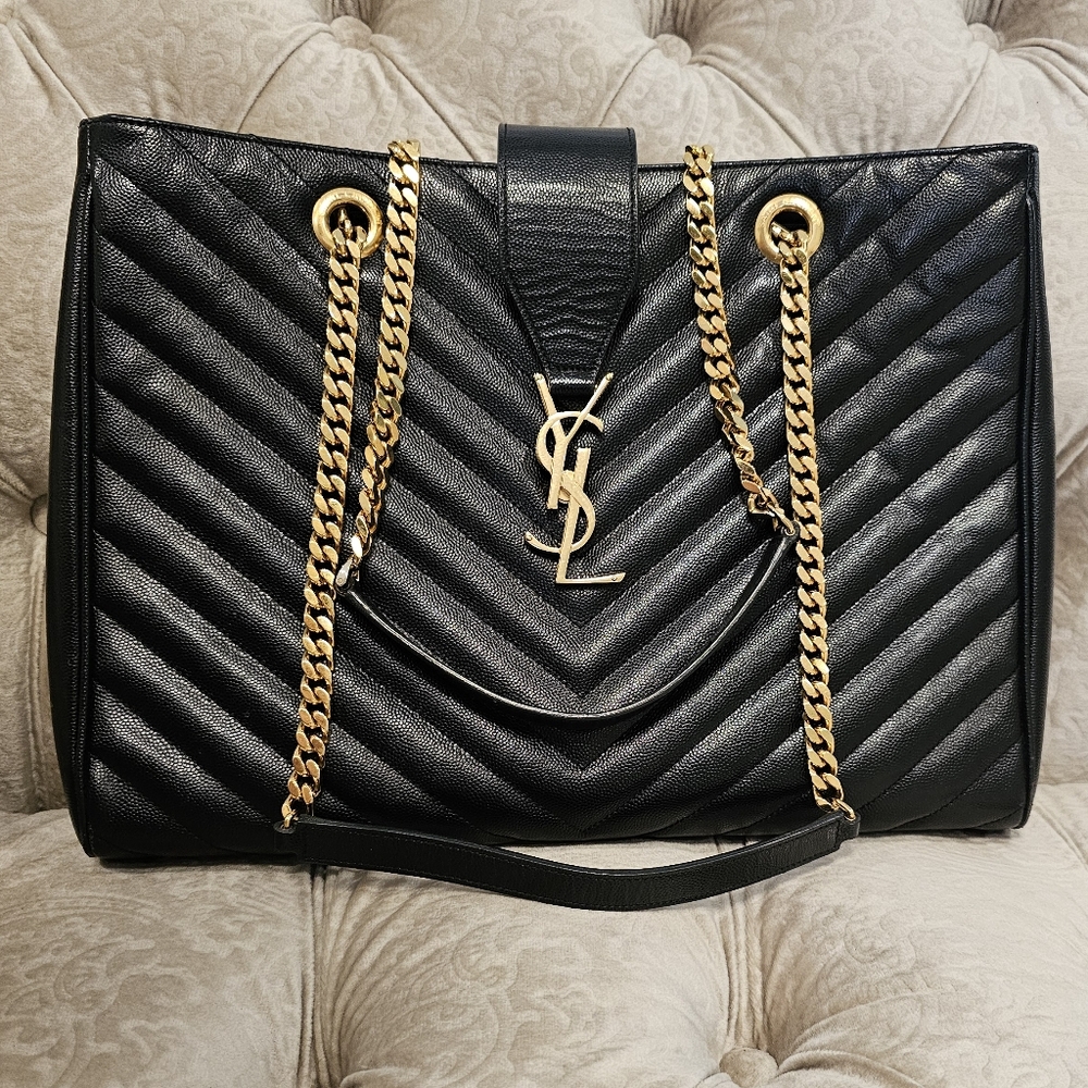 SAINT LAURENT Classic Monogram Shopper Matelasse Chevron Leather Large Bag